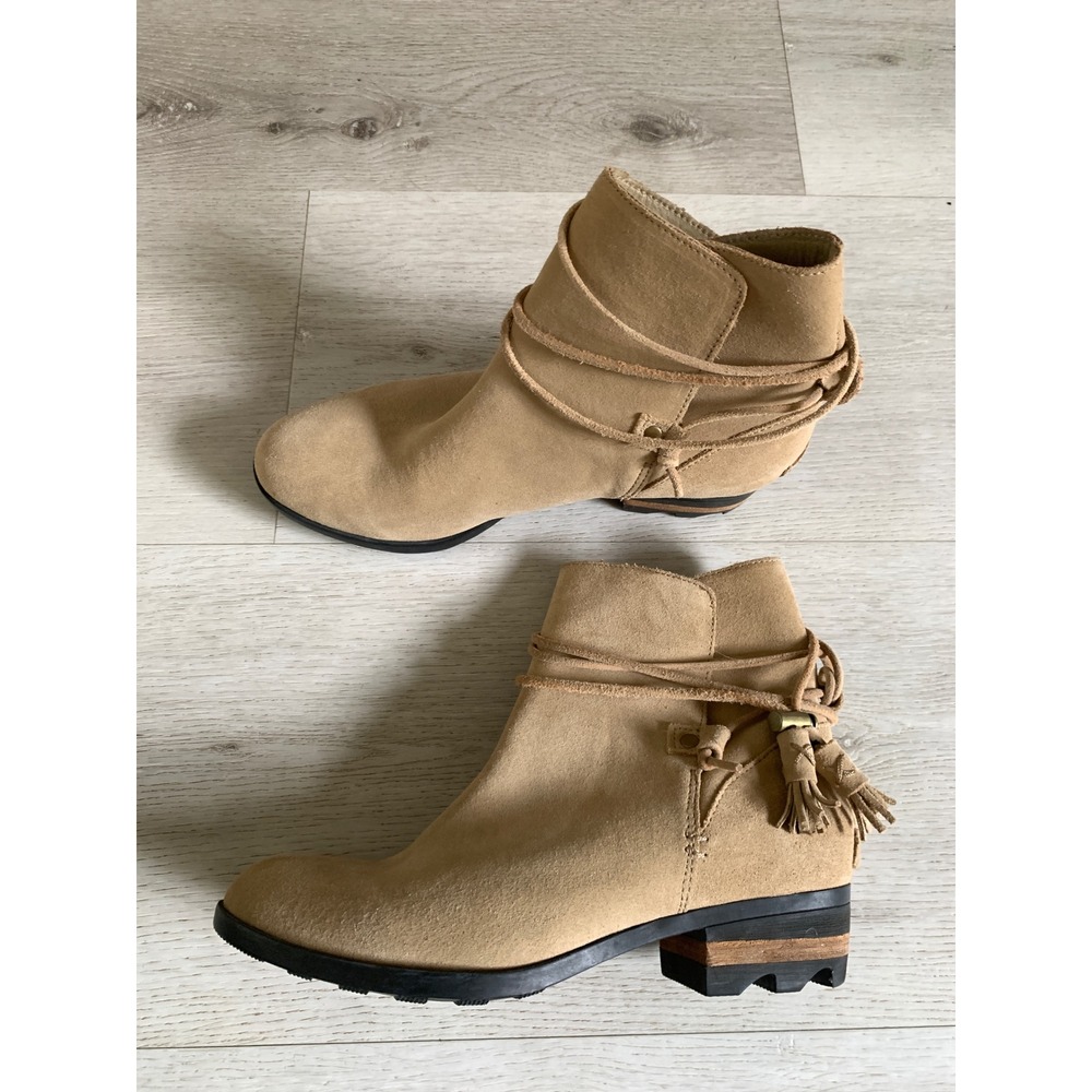 Sorel Lolla Tan Suede Tassel Wrap Ankle Boots NL2682-214 Womens 9